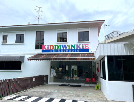 kiddiwinkie schoolhouse