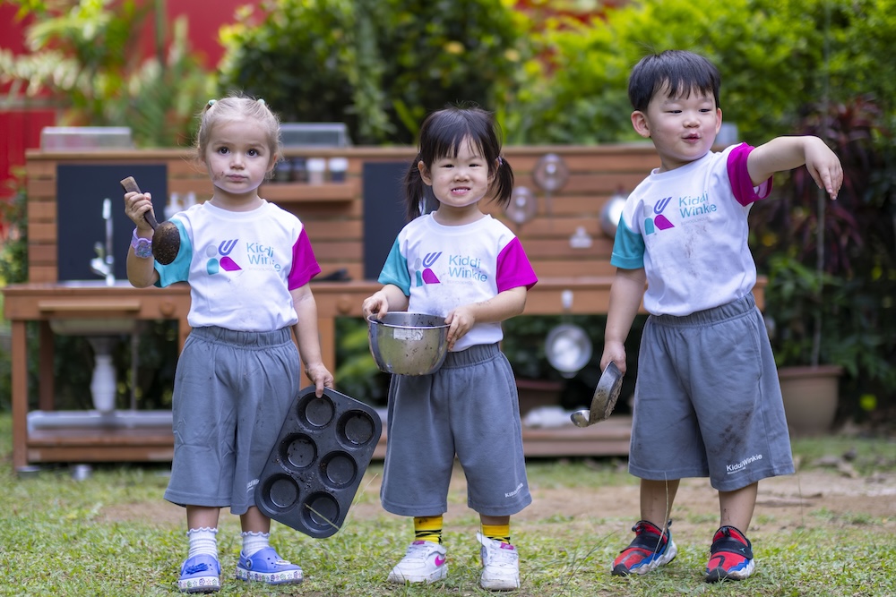 Creating Everyday Outdoor Moments with Your Child