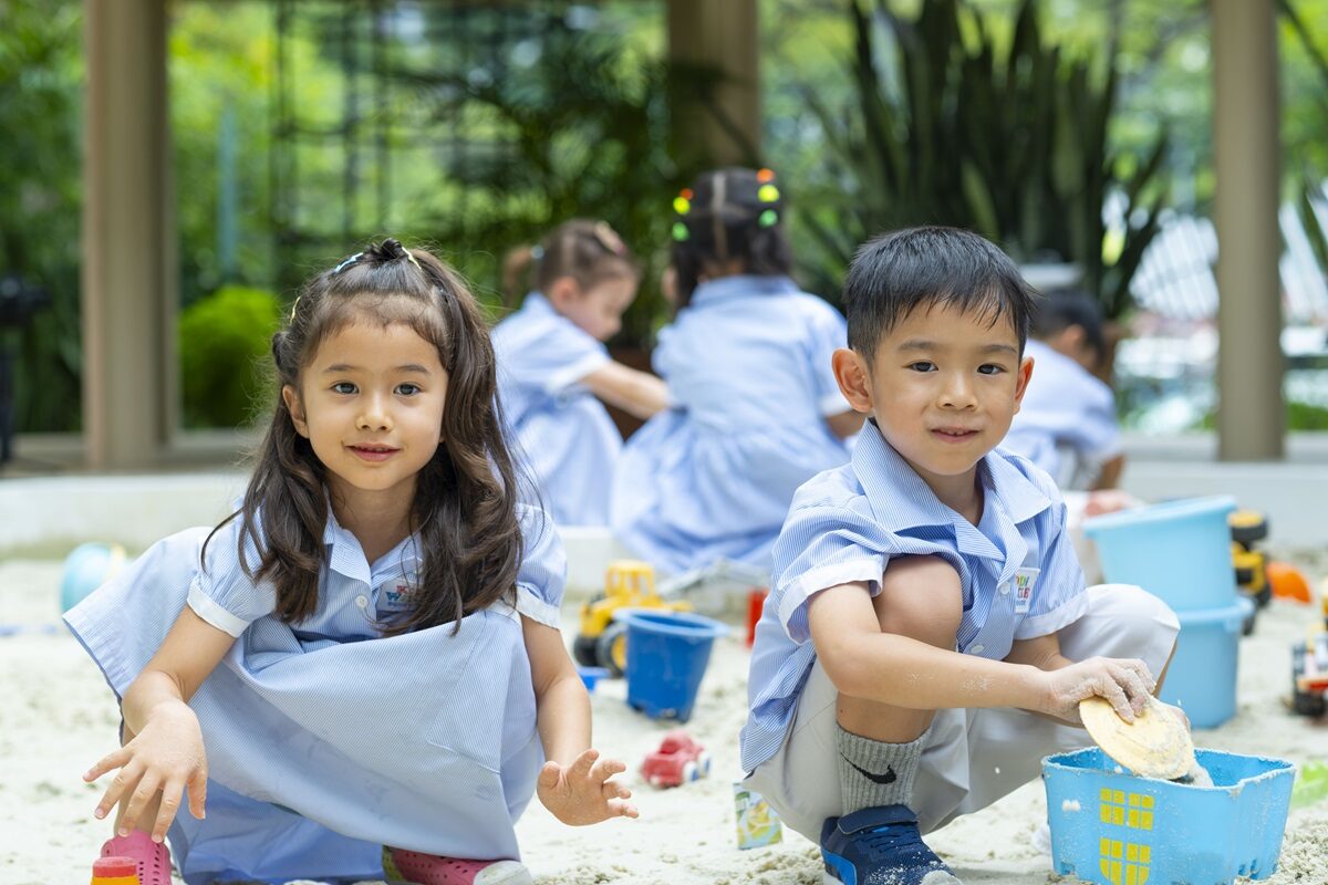 preschool sand play